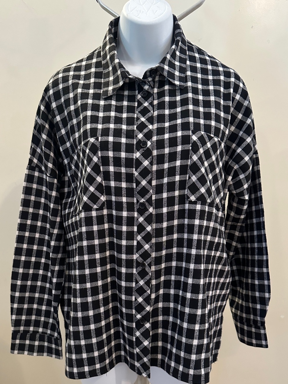mittoshop Black and White Check Button-Down Shirt